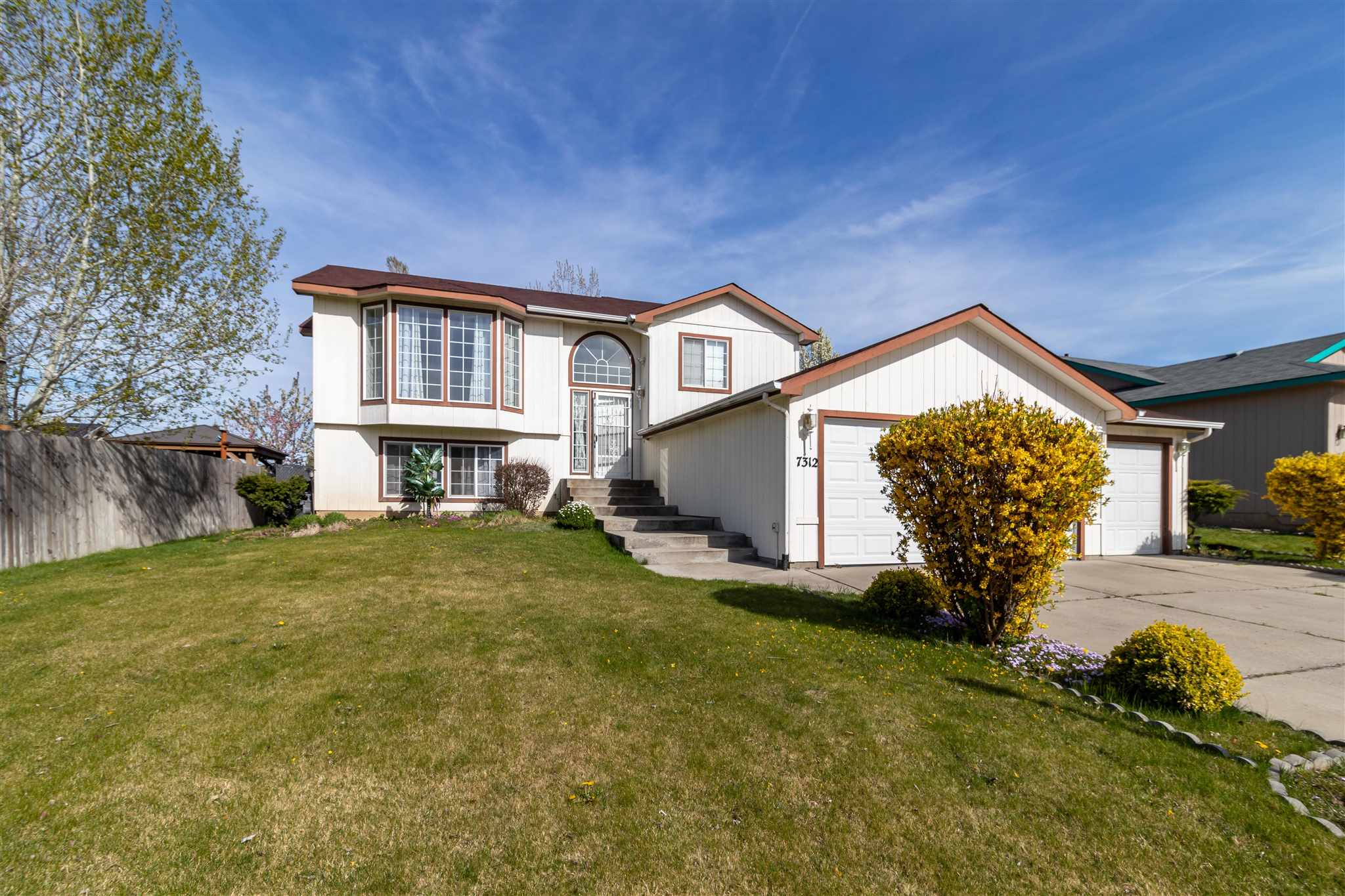 7312 North Perry Street Spokane, WA 99217 - Photo 1 of 38 Gallery Image 1