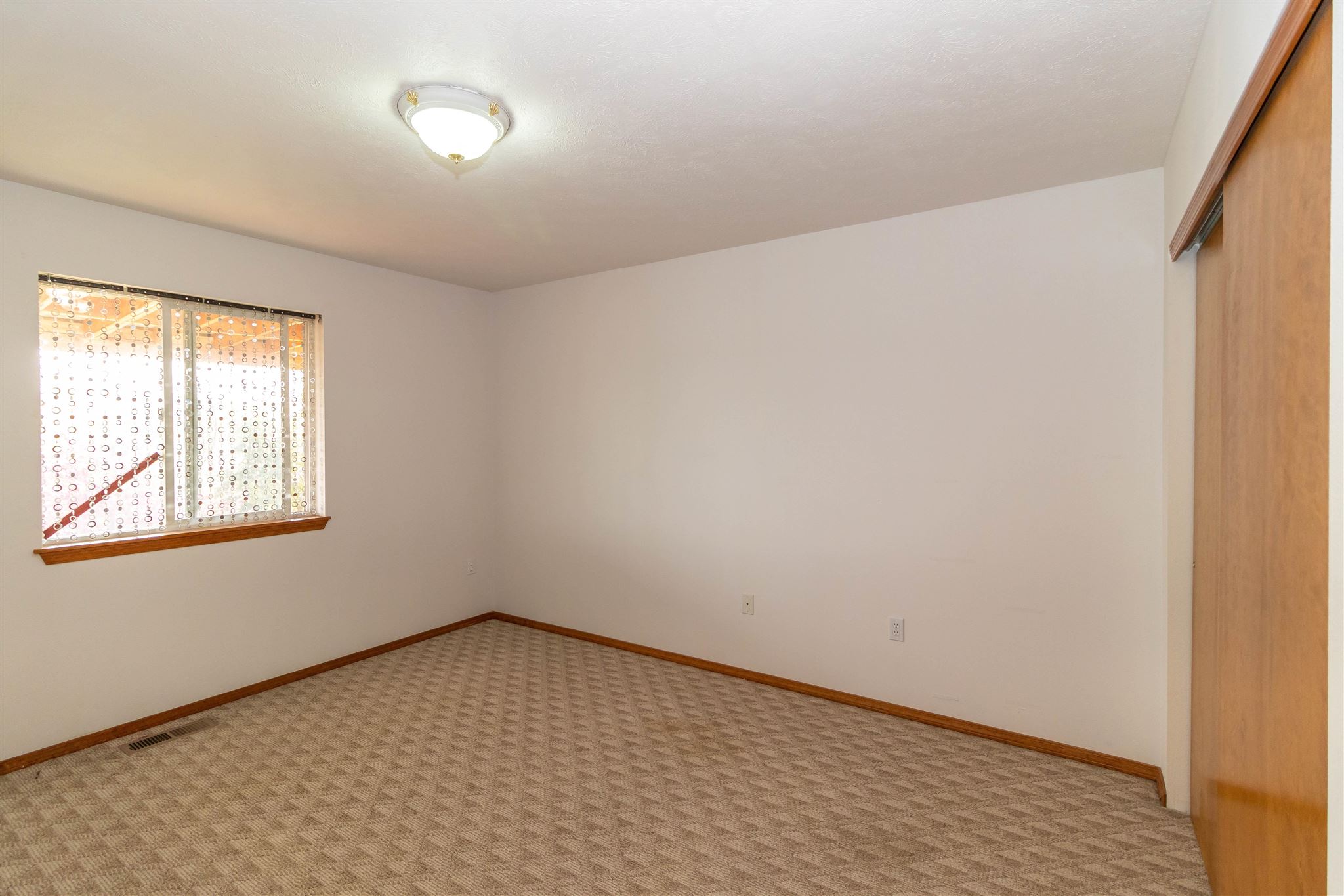 7312 North Perry Street Spokane, WA 99217 - Photo 17 of 38 Gallery Image 17
