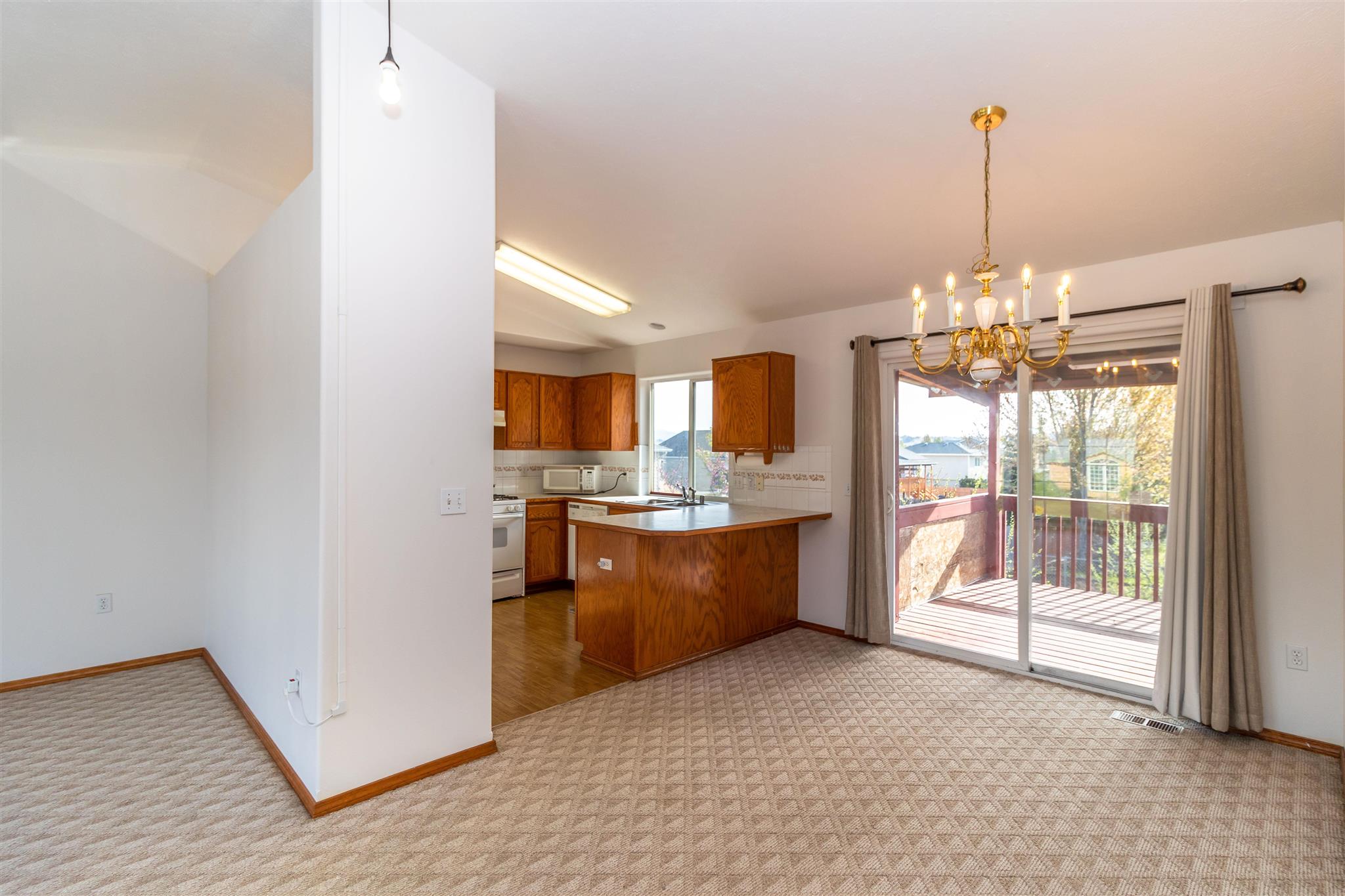 7312 North Perry Street Spokane, WA 99217 - Photo 5 of 38 Gallery Image 5