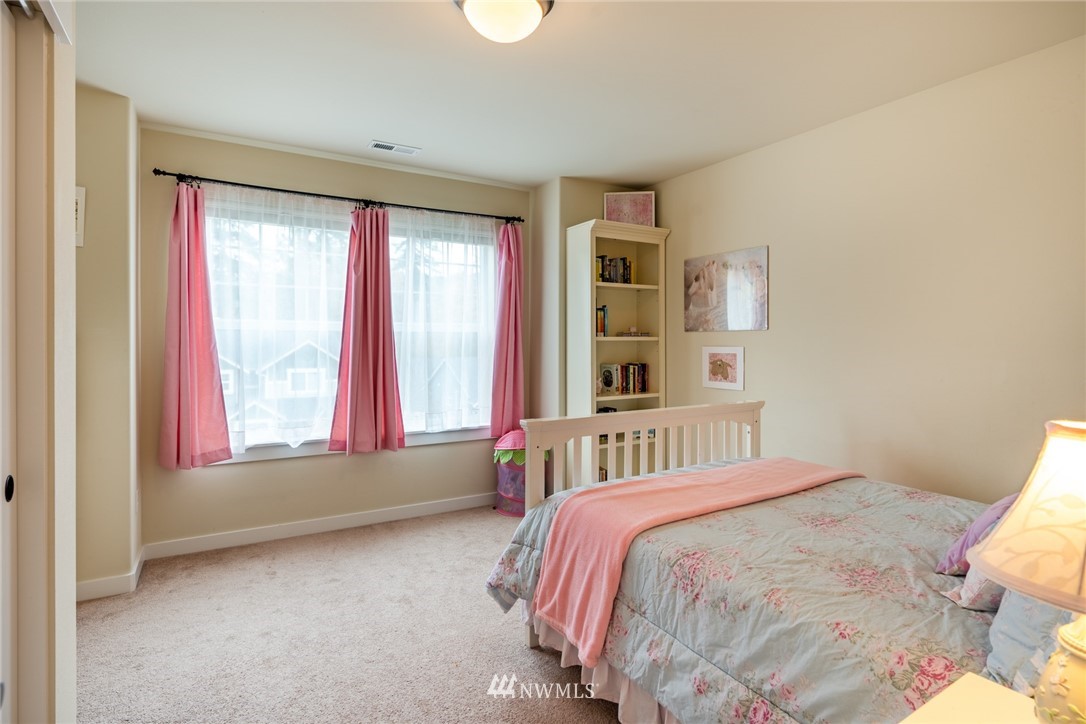4919 Northeast 25th Street Renton, WA 98059 - Photo 20 of 25 Gallery Image 20