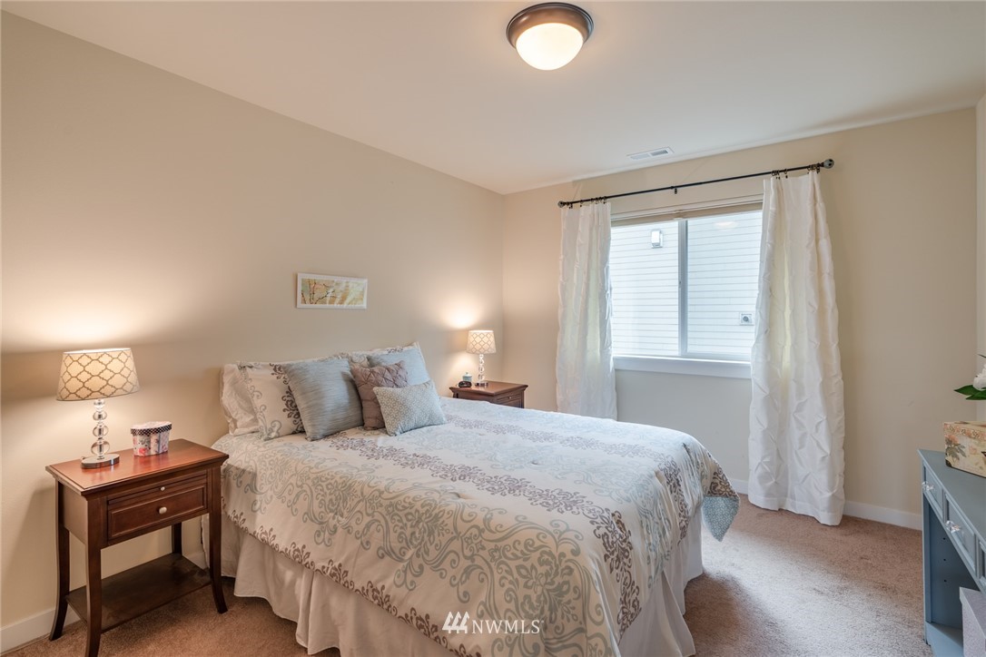 4919 Northeast 25th Street Renton, WA 98059 - Photo 22 of 25 Gallery Image 22