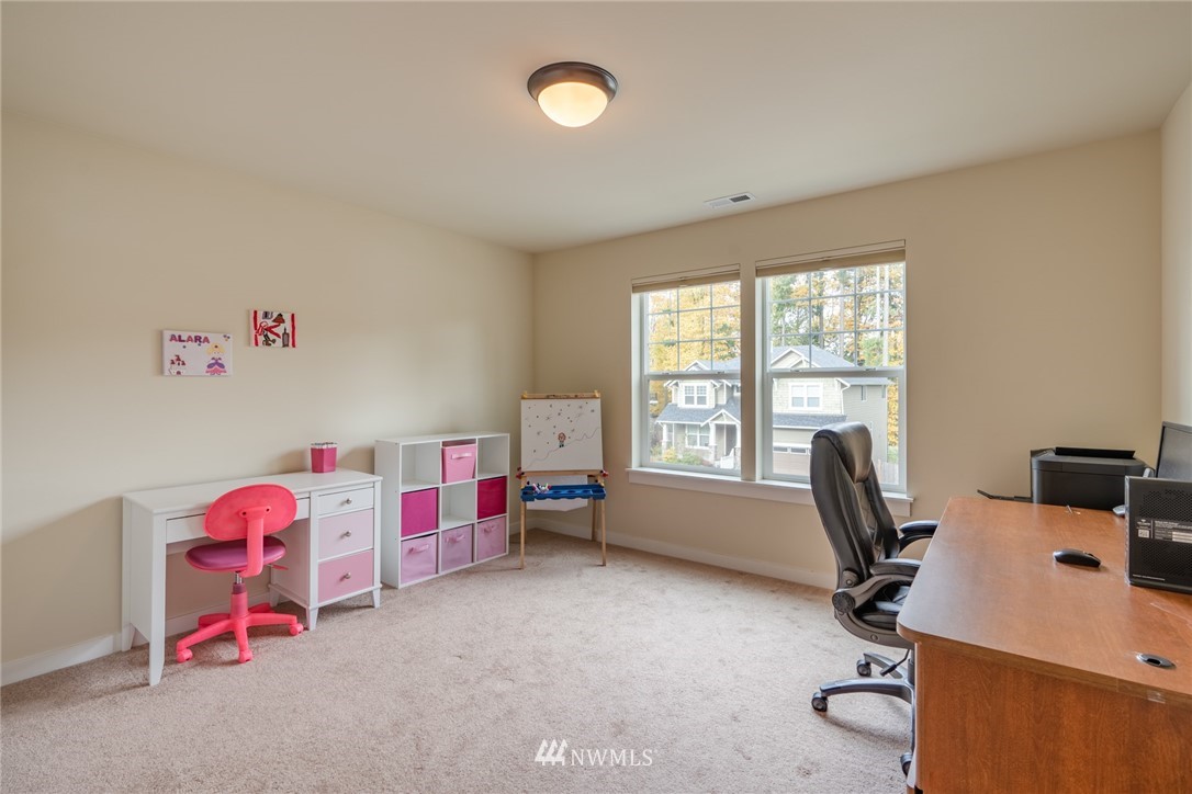 4919 Northeast 25th Street Renton, WA 98059 - Photo 23 of 25 Gallery Image 23