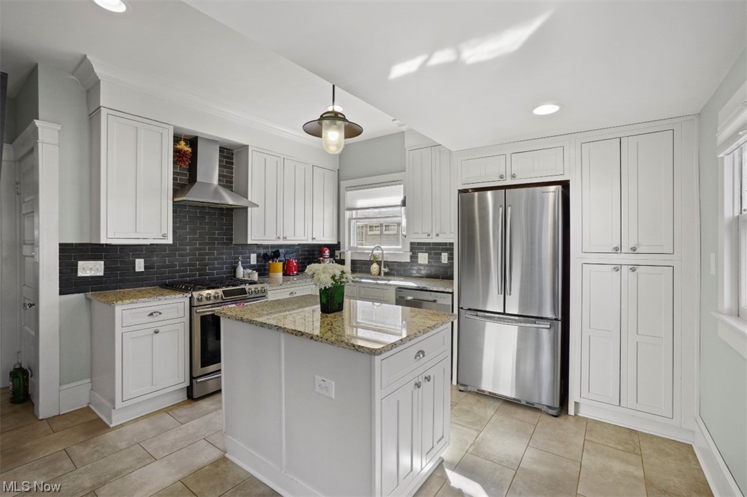 2991 East Overlook Road Cleveland, OH 44118 - Photo 16 of 35 Gallery Image 16