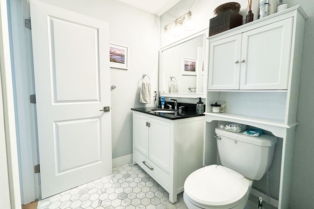 335 Maverick Street, Unit 1 Boston, MA 02128 - Photo 7 of 17