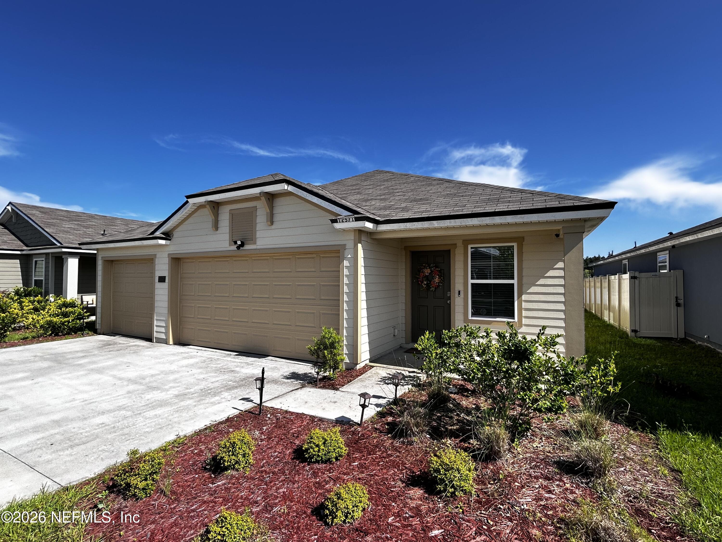 12571 Russian Olive Road Jacksonville, FL 32218 - Photo 1 of 29 Front of House