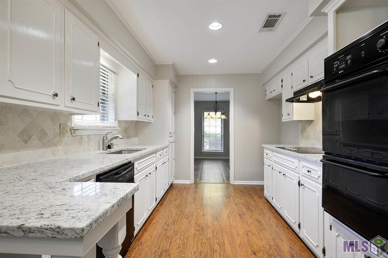 826 Rue Crozat Baton Rouge, LA 70810 - Photo 3 of 10