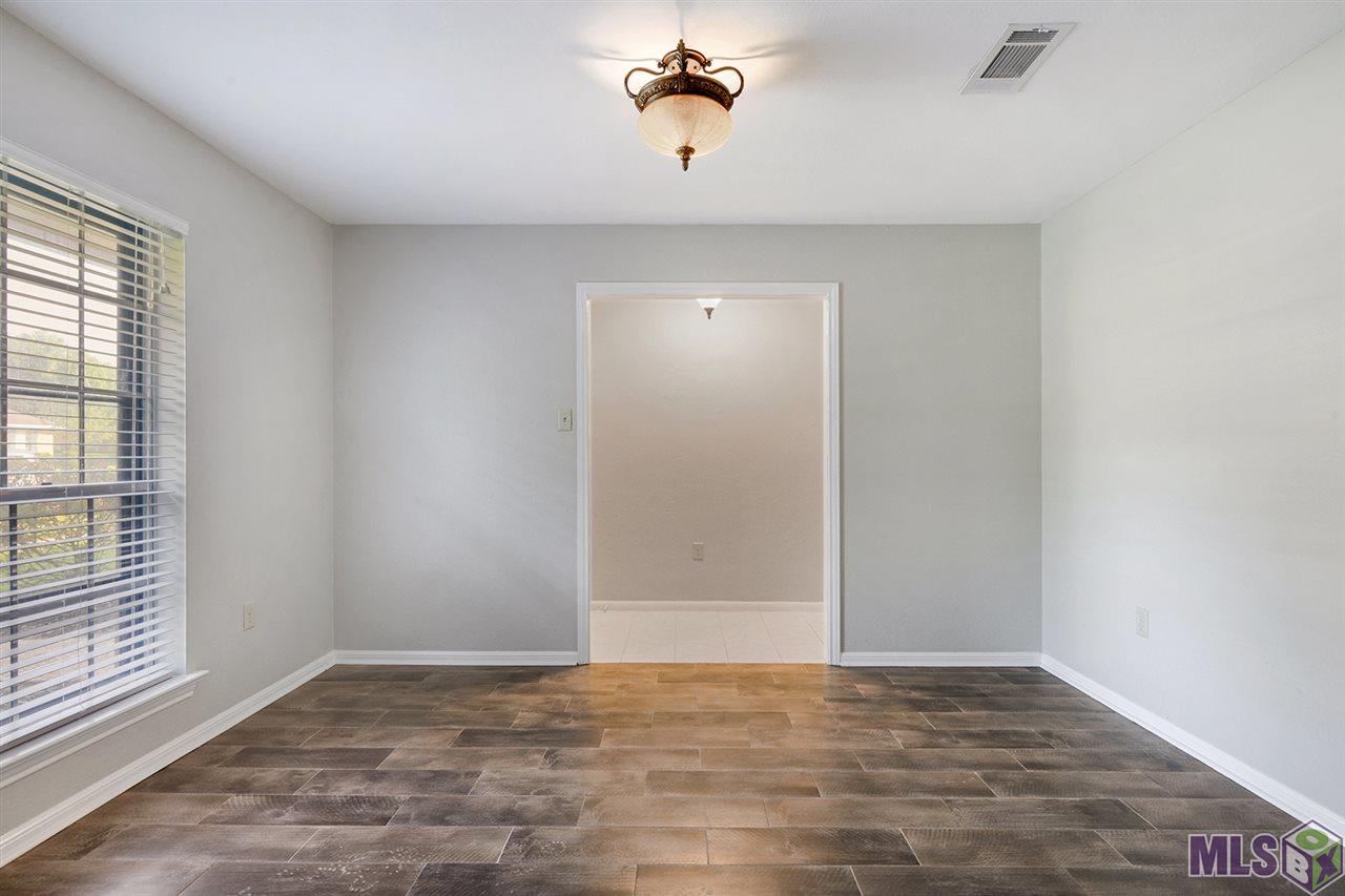 826 Rue Crozat Baton Rouge, LA 70810 - Photo 6 of 10