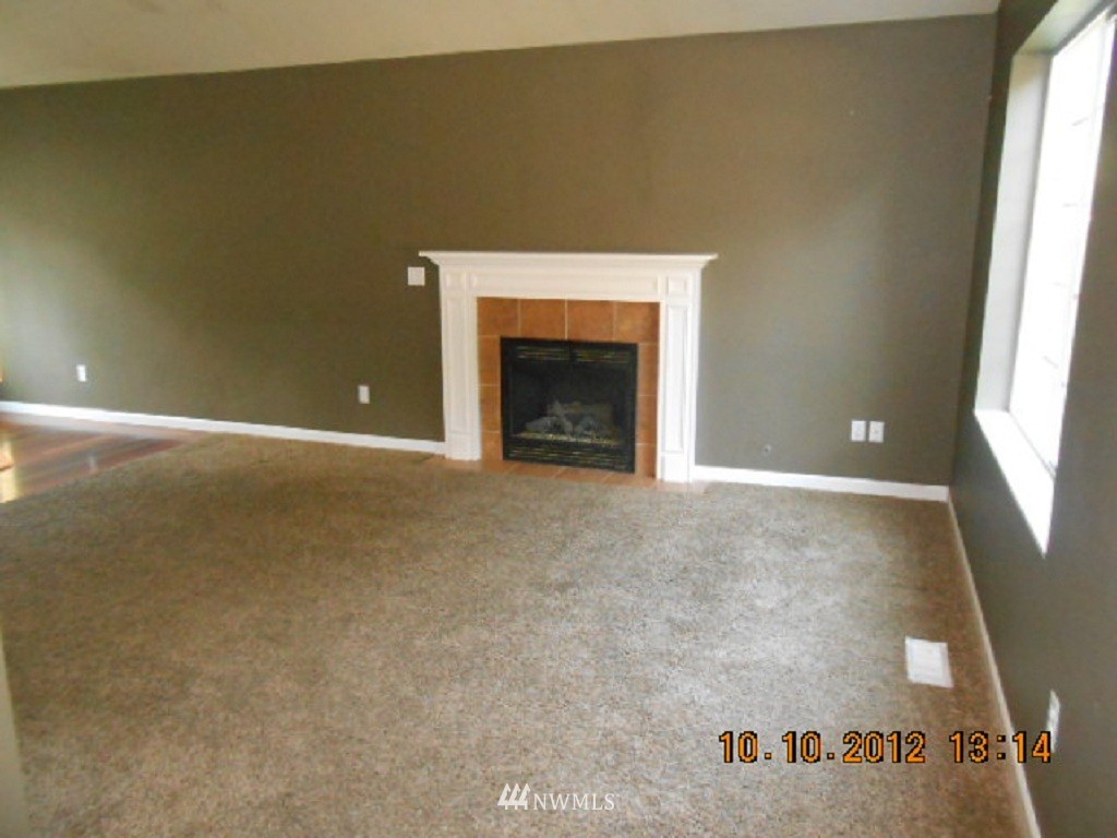 944 Retsil Road East Port Orchard, WA 98366 - Photo 2 of 15 Gallery Image 2