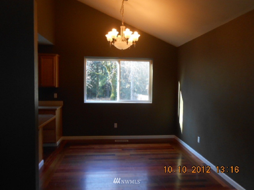 944 Retsil Road East Port Orchard, WA 98366 - Photo 4 of 15 Gallery Image 4
