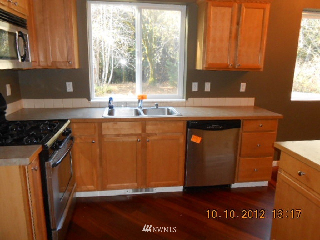 944 Retsil Road East Port Orchard, WA 98366 - Photo 6 of 15 Gallery Image 6