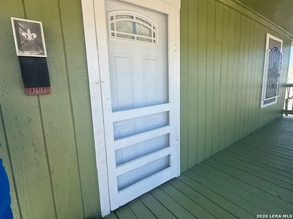 a view of walk in closet