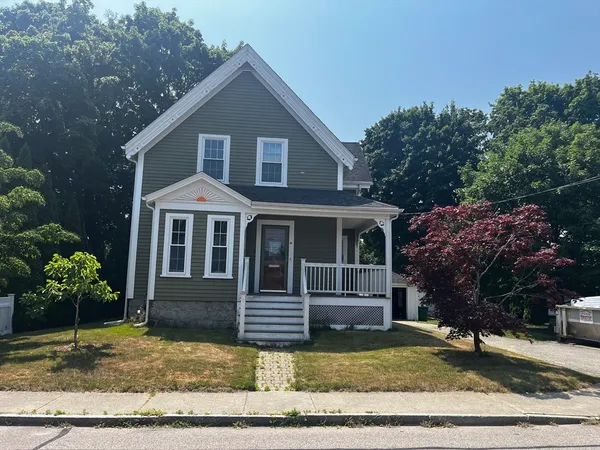 $3,200 | 41 Cottage Street, Mansfield, MA 02048