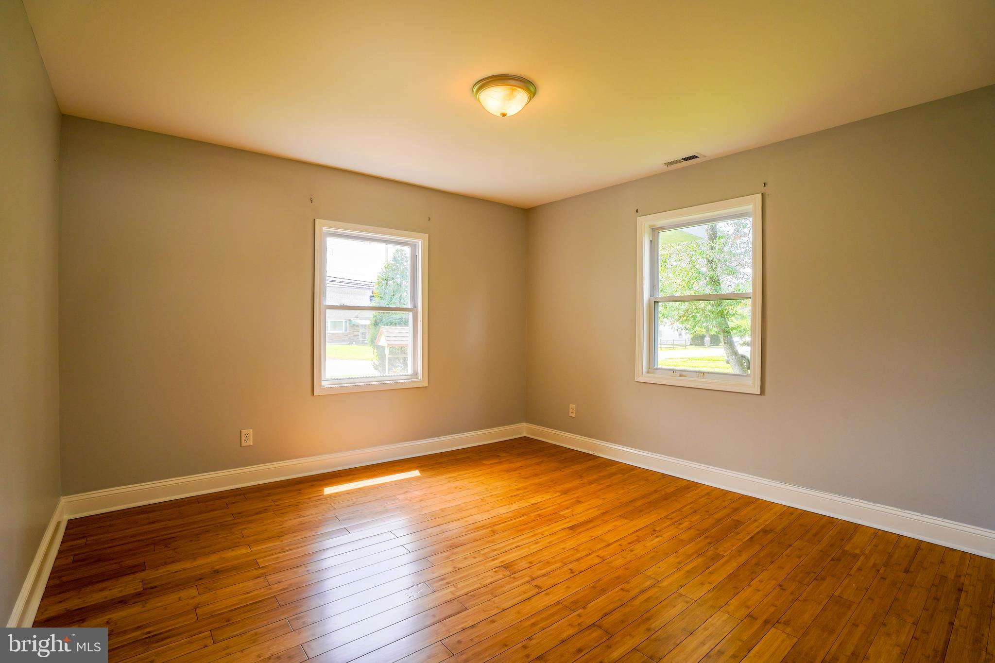 2621 Old Welsh Road Willow Grove, PA 19090 - Photo 14 of 35