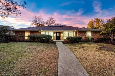 $635,000 | 2601 Red Oak Lane, Plano, TX 75075