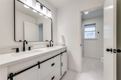 $635,000 | 2601 Red Oak Lane, Plano, TX 75075