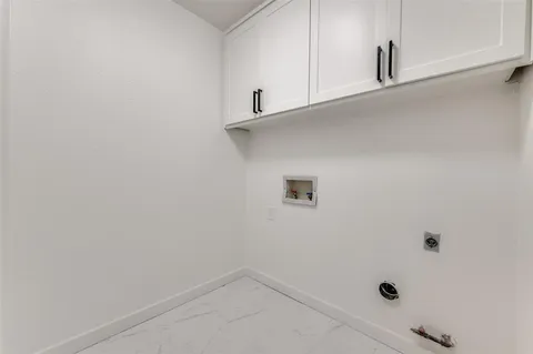 $635,000 | 2601 Red Oak Lane, Plano, TX 75075