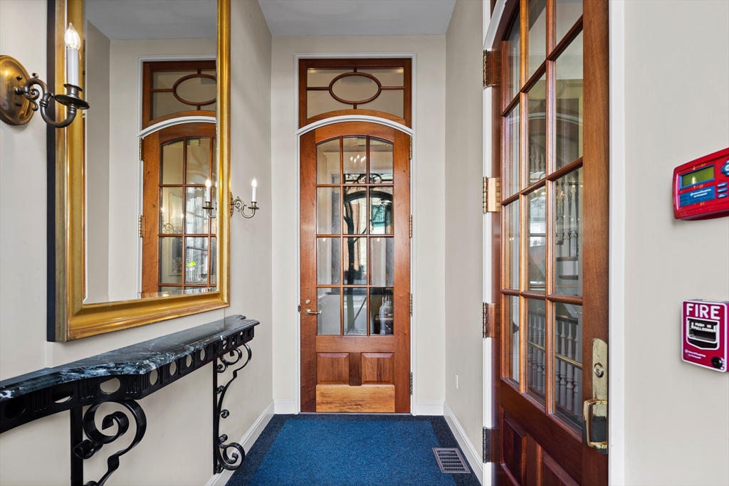 421 Hanover Street, Unit 23 Boston, MA 02113 - Photo 14 of 15