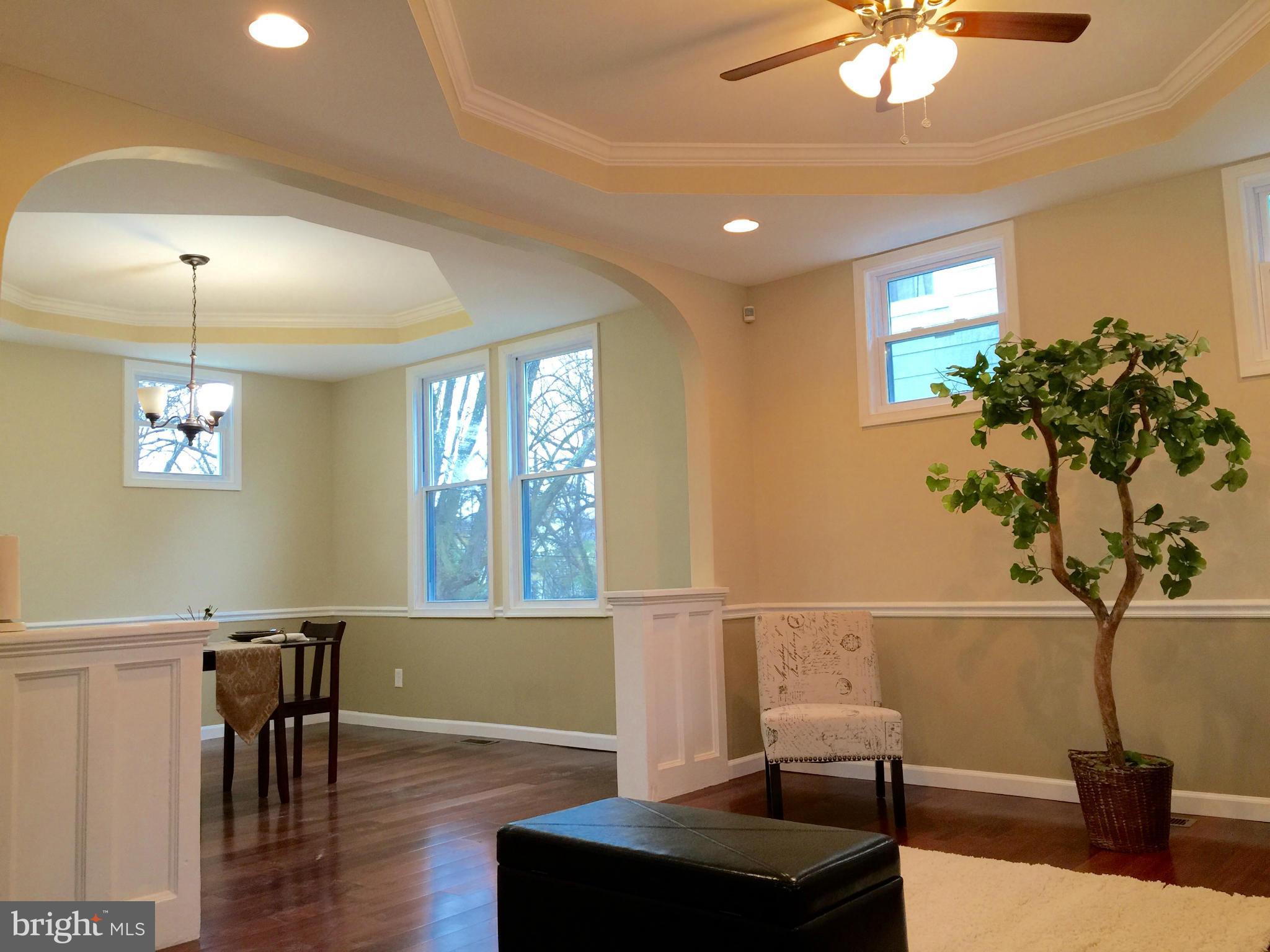637 Tunbridge Road Baltimore, MD 21212 - Photo 9 of 27 Family Room