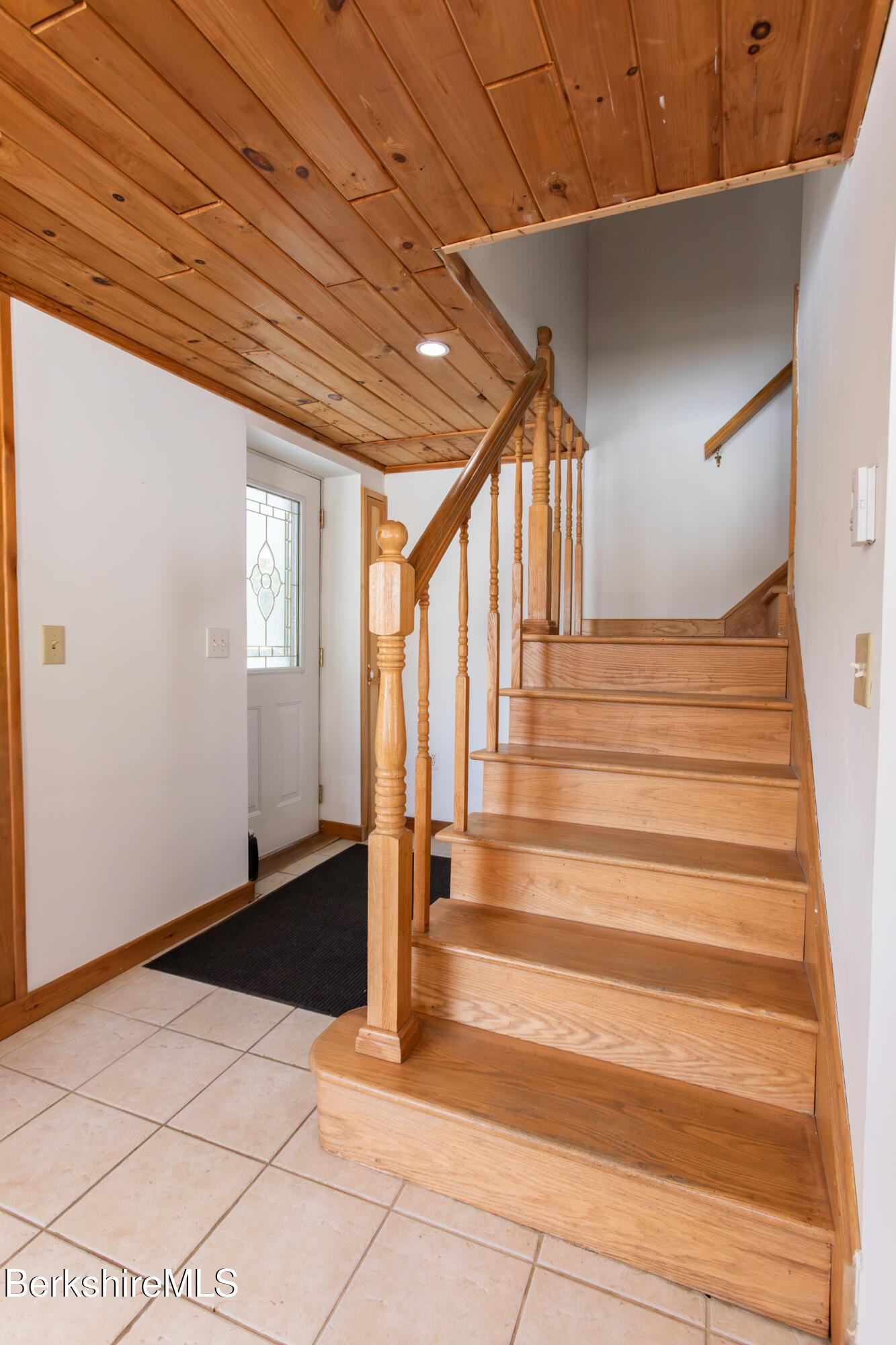 35 Chapman Road Pittsfield, MA 01201 - Photo 19 of 43 a view of entryway with wooden floor