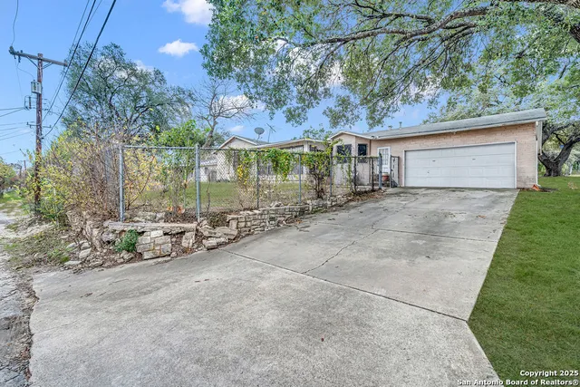 $210,000 | 3923 Longridge Drive, San Antonio, TX 78228