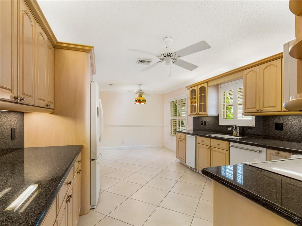 5152 Deerhurst Crescent Circle Boca Raton, FL 33486 - Photo 23 of 36 Photo 23