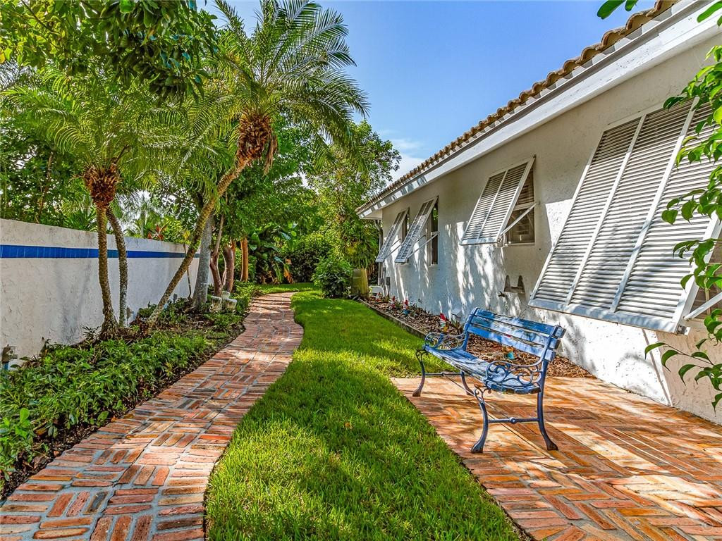 5152 Deerhurst Crescent Circle Boca Raton, FL 33486 - Photo 34 of 36 Photo 34