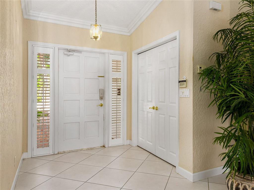 5152 Deerhurst Crescent Circle Boca Raton, FL 33486 - Photo 7 of 36 Photo 7