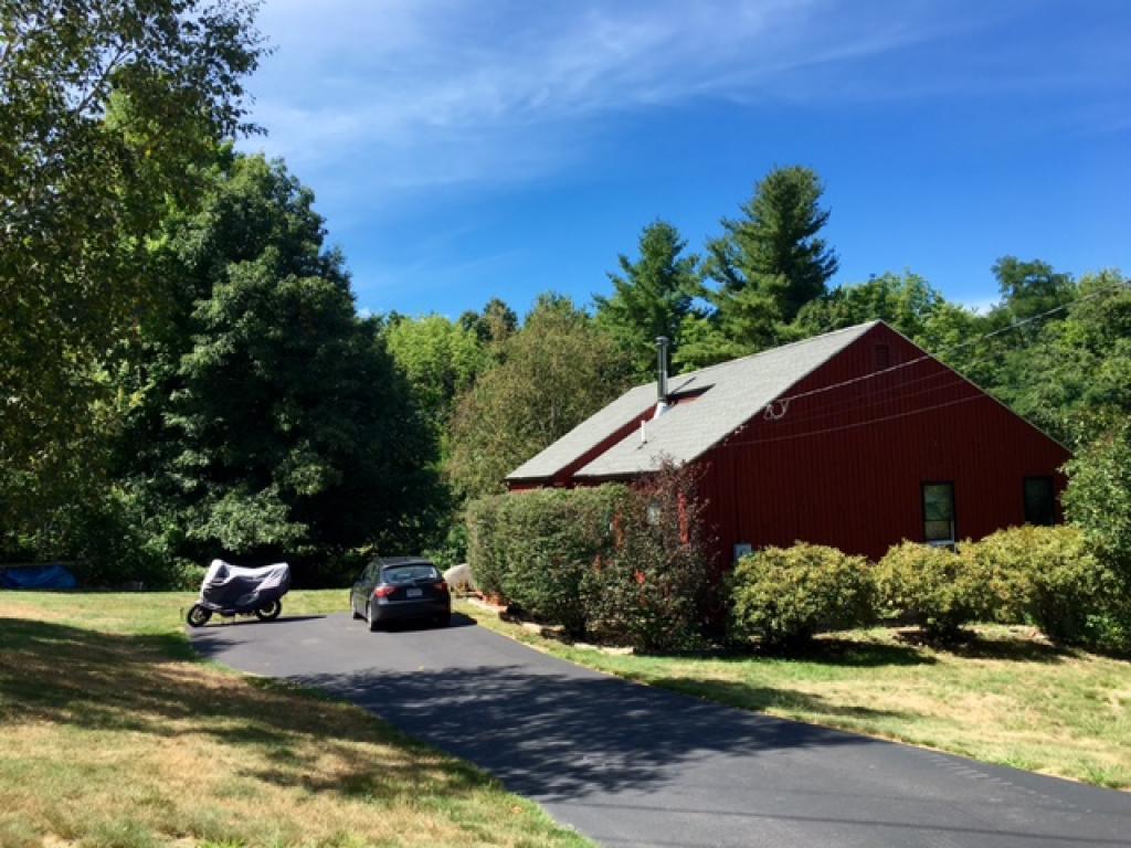 84 Redfield Circle Derry, NH 03038 - Photo 21 of 24 Gallery Image 21