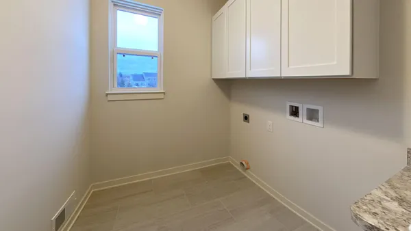 $450,450 | 3106 Apple Blossom Way, Monroe, MI 48161