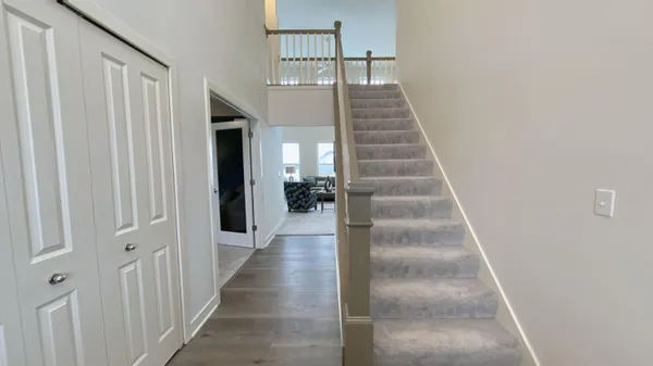 $450,450 | 3106 Apple Blossom Way, Monroe, MI 48161