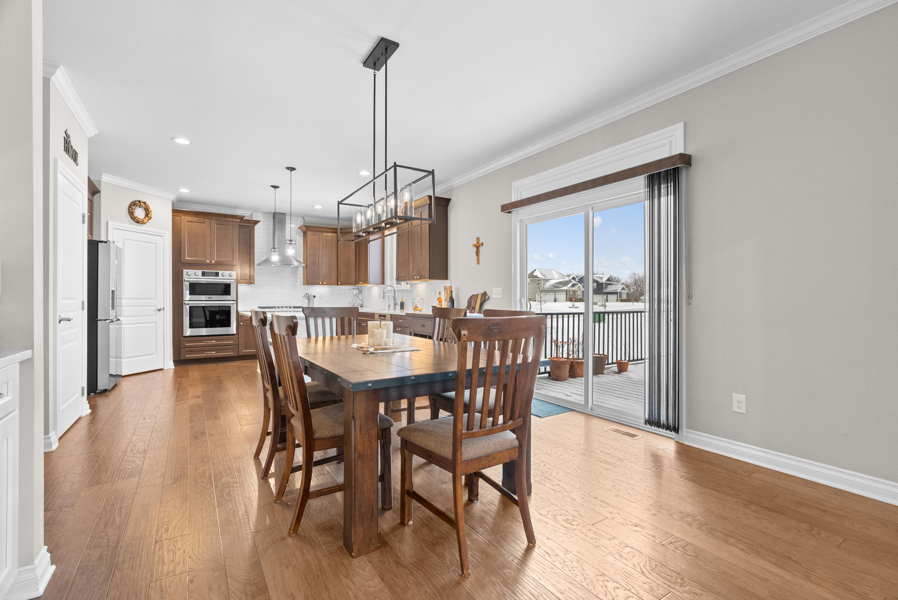 2333 Torrey Pine Court Howell, MI 48855 - Photo 14 of 47 Dining 2