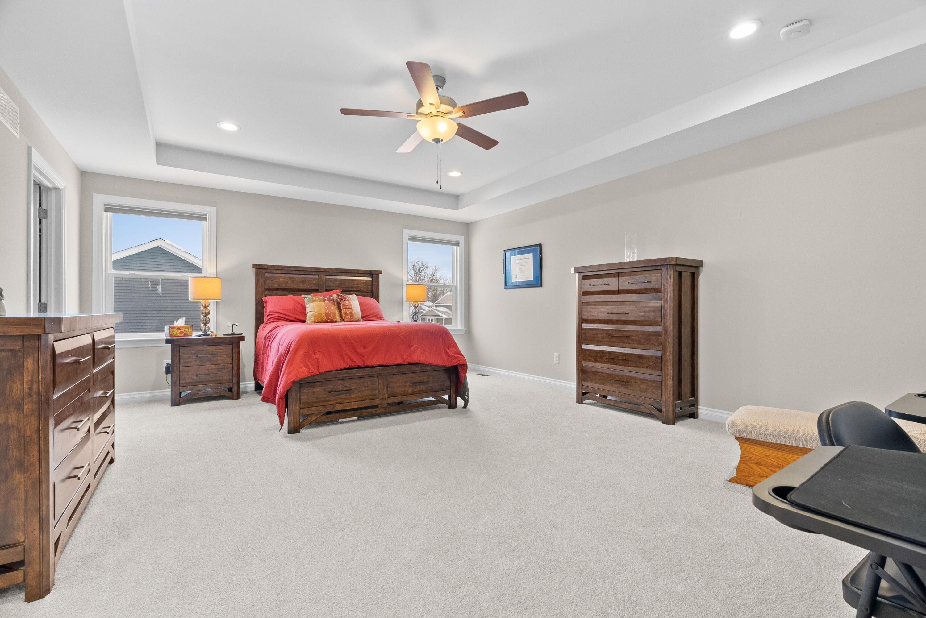 2333 Torrey Pine Court Howell, MI 48855 - Photo 19 of 47 Primary Bed