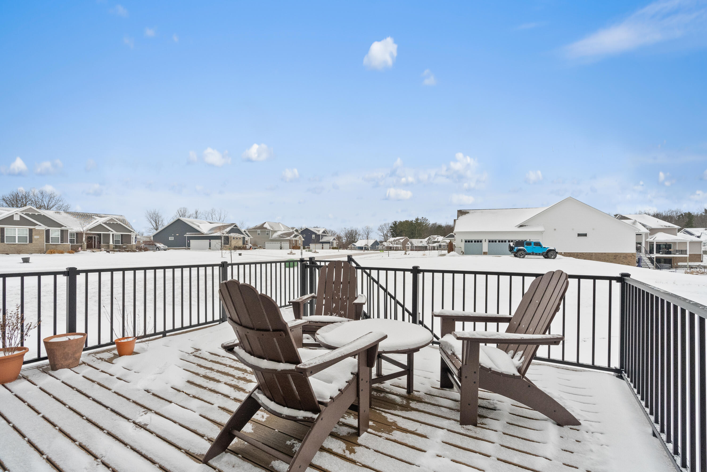 2333 Torrey Pine Court Howell, MI 48855 - Photo 28 of 47 Custom Deck