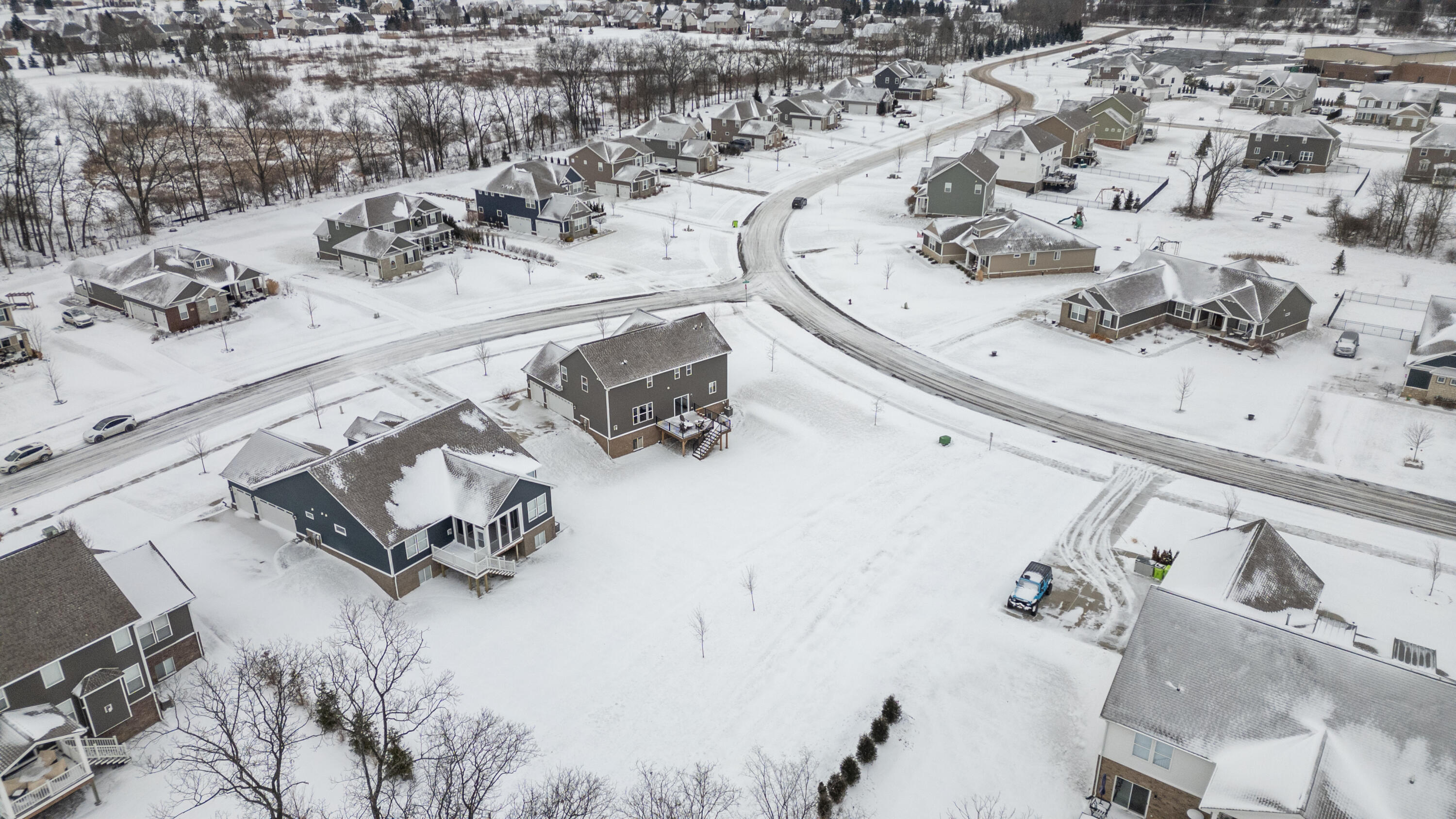 2333 Torrey Pine Court Howell, MI 48855 - Photo 39 of 47 Exterior NW Drone