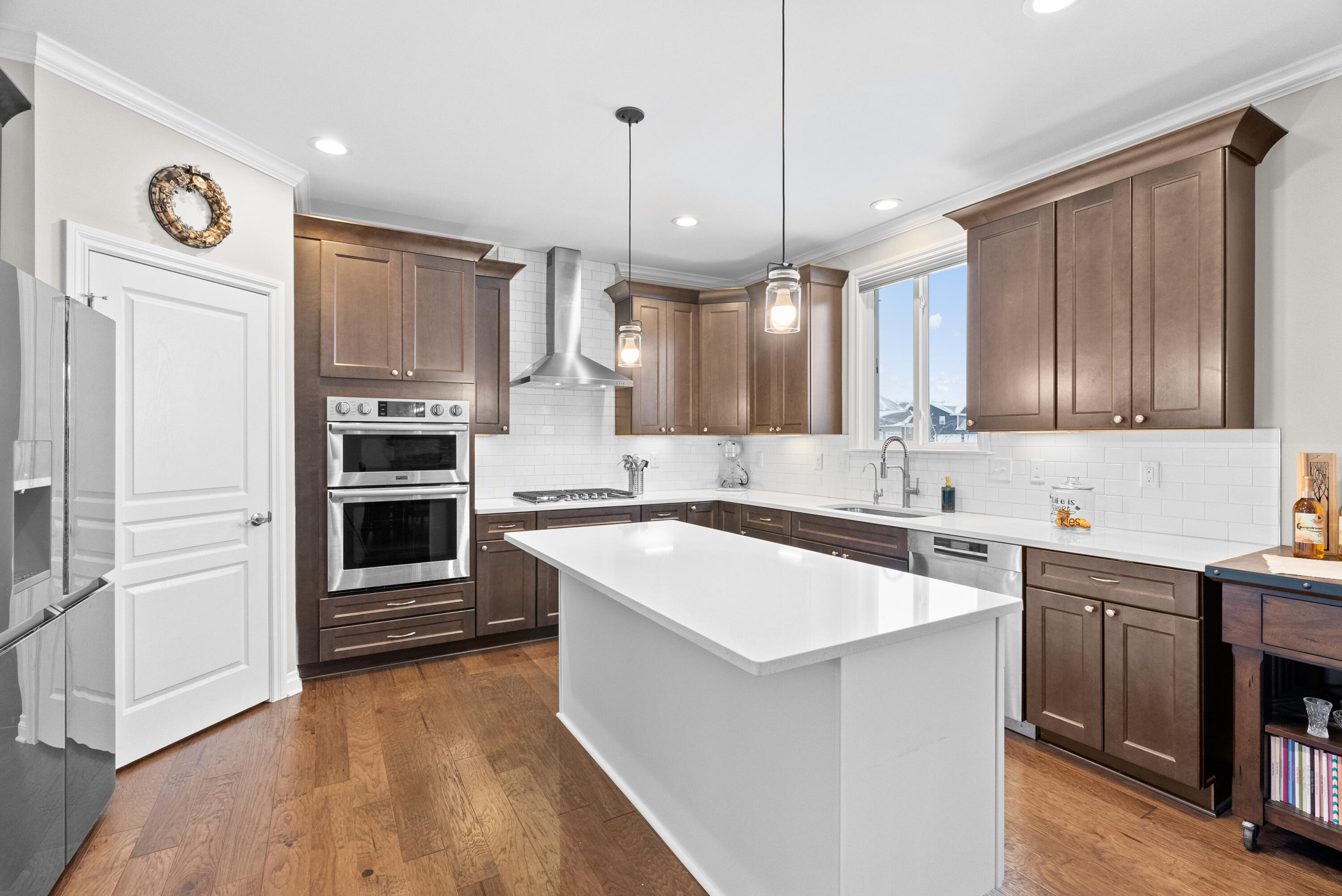 2333 Torrey Pine Court Howell, MI 48855 - Photo 7 of 47 Kitchen 2