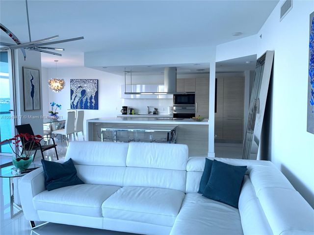 $1,345,000 | 17301 Biscayne Boulevard, Unit 410, Aventura, FL 33160