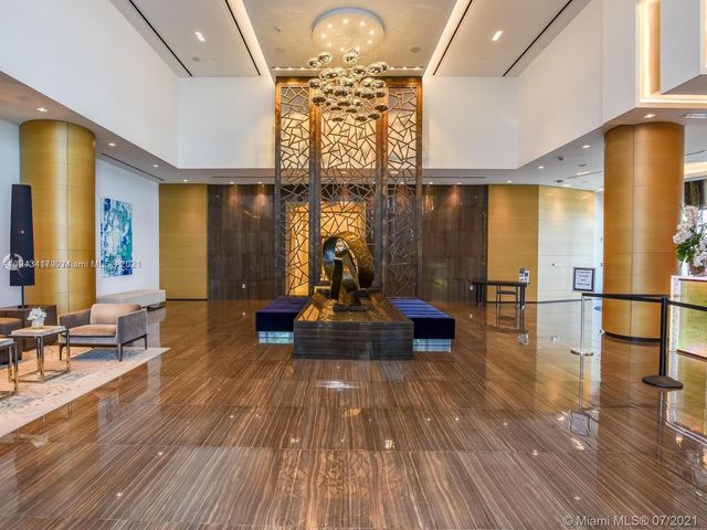 $1,345,000 | 17301 Biscayne Boulevard, Unit 410, Aventura, FL 33160