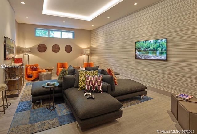 $1,345,000 | 17301 Biscayne Boulevard, Unit 410, Aventura, FL 33160