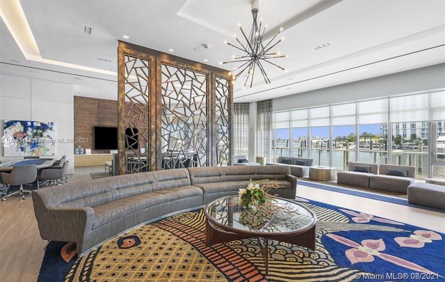 $1,345,000 | 17301 Biscayne Boulevard, Unit 410, Aventura, FL 33160