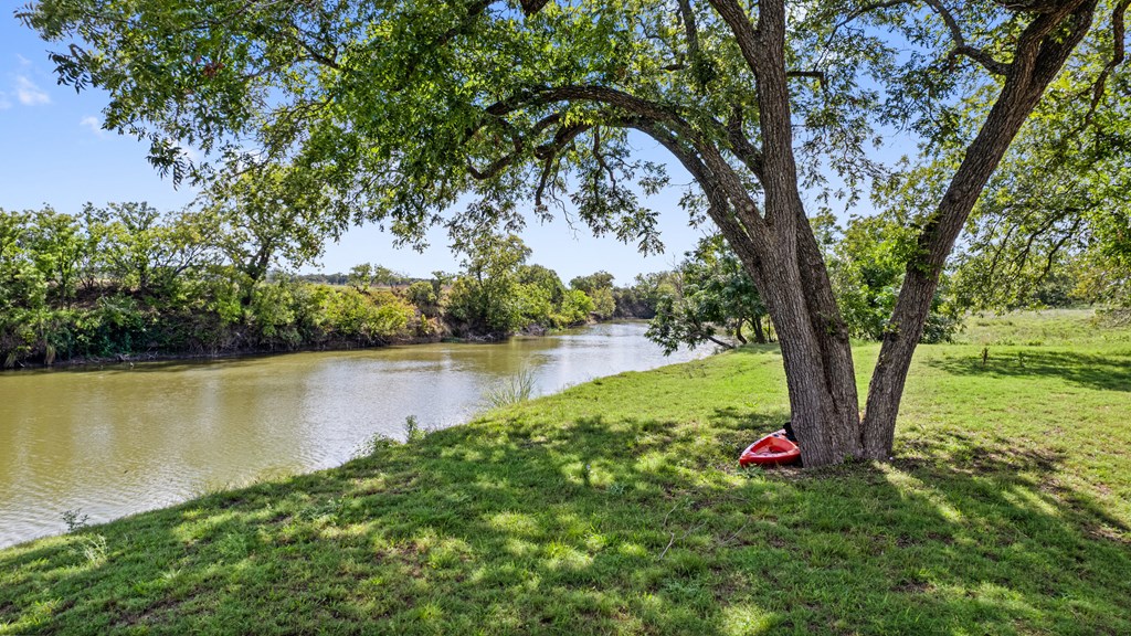 4455 Morris Ranch Road Fredericksburg, TX 78624 - Photo 56 of 74 Gallery Image 56