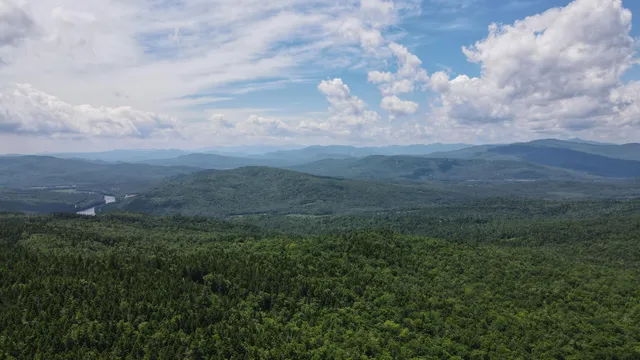 $135,000 | 19 Hawk Lane, Rumford, ME 04276