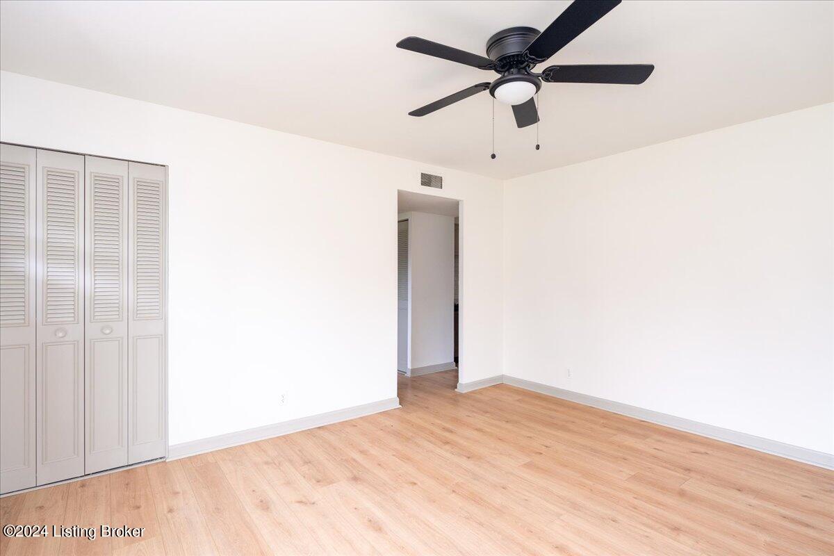 252 Meadowood Road Louisville, KY 40229 - Photo 18 of 29 02-FullRes-2