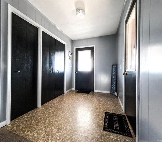 $260,000 | 2696 East Michigantown Road, Frankfort, IN 46041