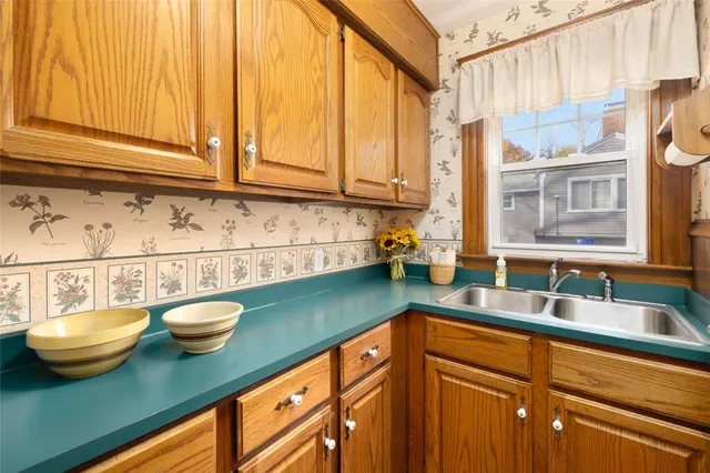 $499,900 | 53 Maple Avenue, North Smithfield, RI 02824