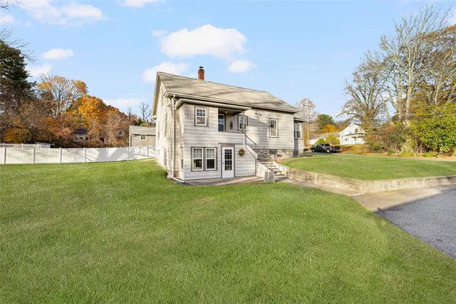 $499,900 | 53 Maple Avenue, North Smithfield, RI 02824