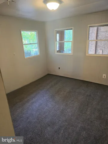 $85,000 | 340 Robin Road, Millville, NJ 08332