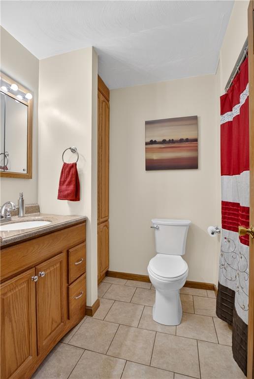 190 Portman Road Butler, PA 16002 - Photo 17 of 44 Main Level full bath