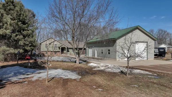 $449,900 | 23582 69th Avenue, Cadott, WI 54727