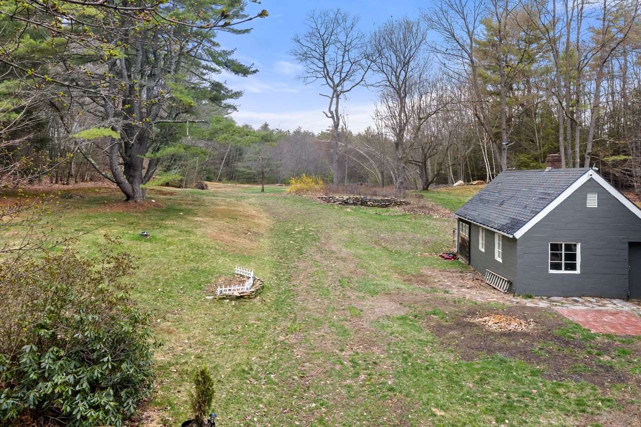 340 Spring Hill Road Sharon, NH 03458 - Photo 22 of 35 Gallery Image 22