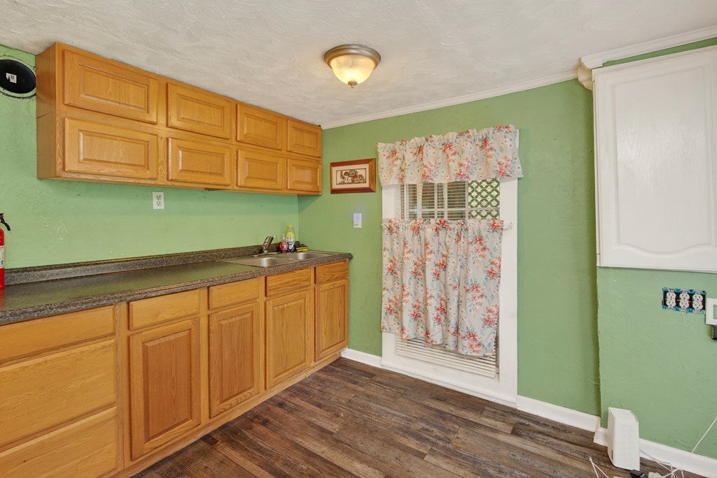 14321 Racking Horse Road Abingdon, VA 24210 - Photo 16 of 44 Gallery Image 16